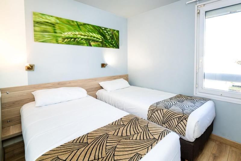 Brit Hotel Macon Nord Autoroute Du Soleil エクステリア 写真