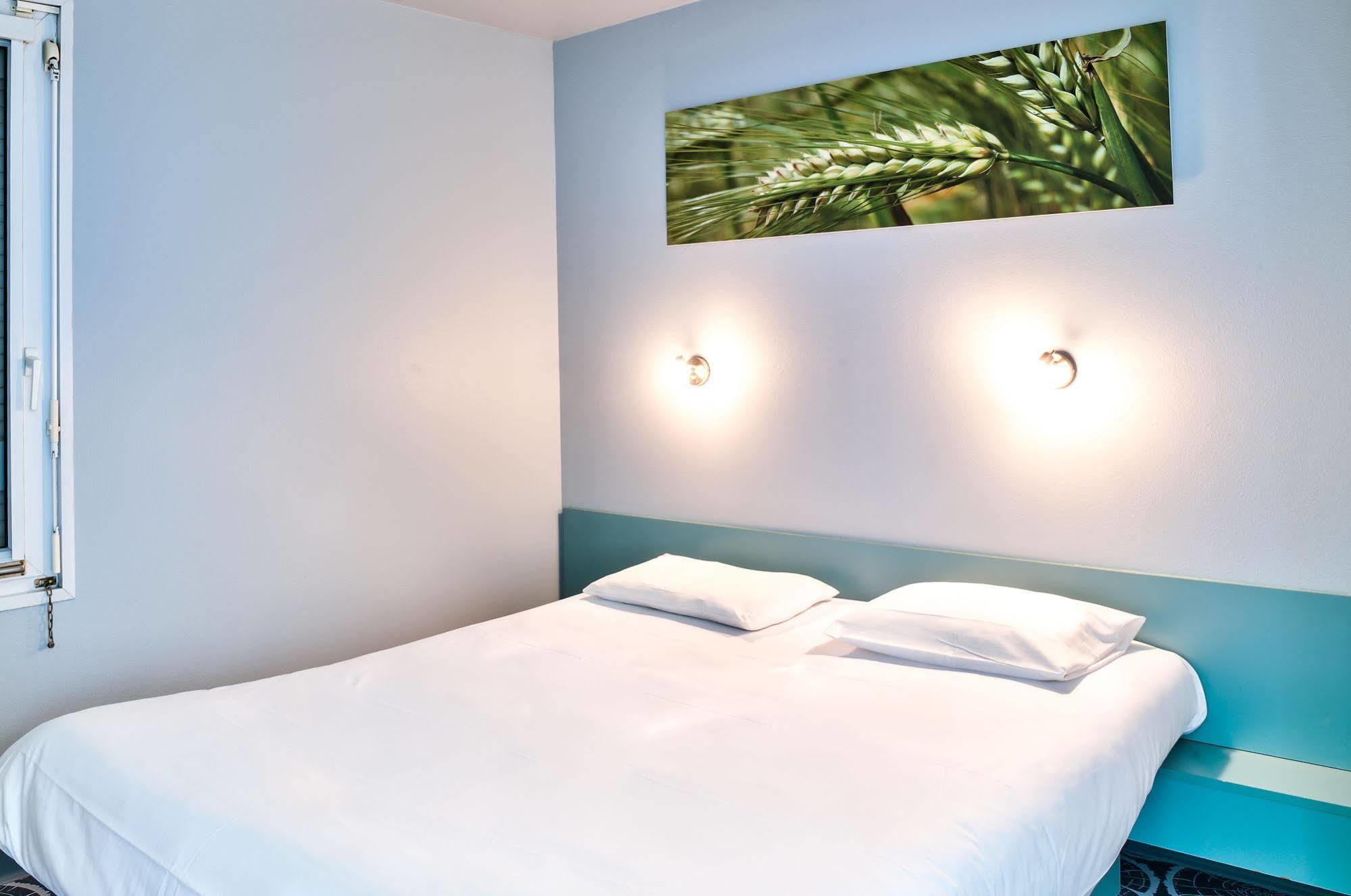 Brit Hotel Macon Nord Autoroute Du Soleil エクステリア 写真