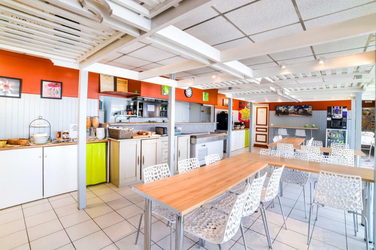 Brit Hotel Macon Nord Autoroute Du Soleil エクステリア 写真